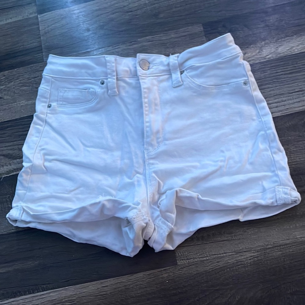 high waisted white junior shorts size 7